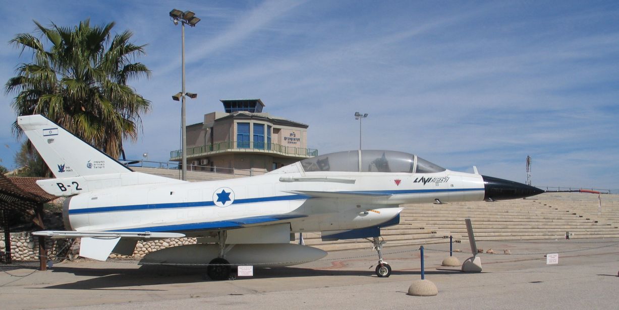 אב טיפוס B-02 של ה"לביא"