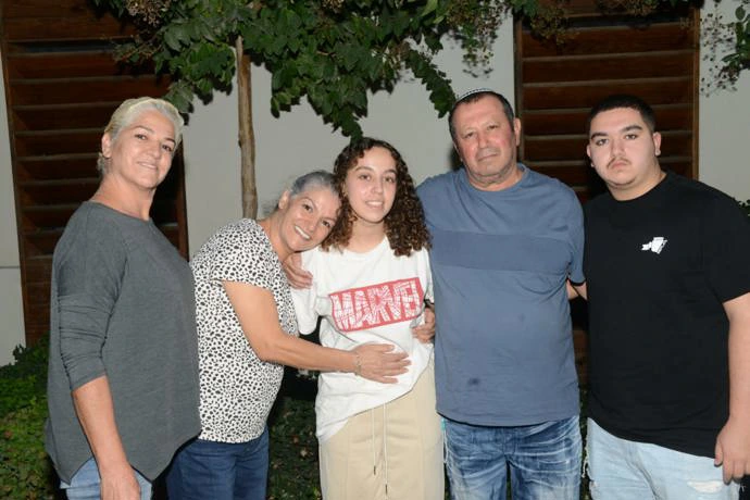 התצפיתנית טור' אורי מגידיש ששוחררה משבי חמאס, 30.10.23. צילום: דוברות השב"כ
