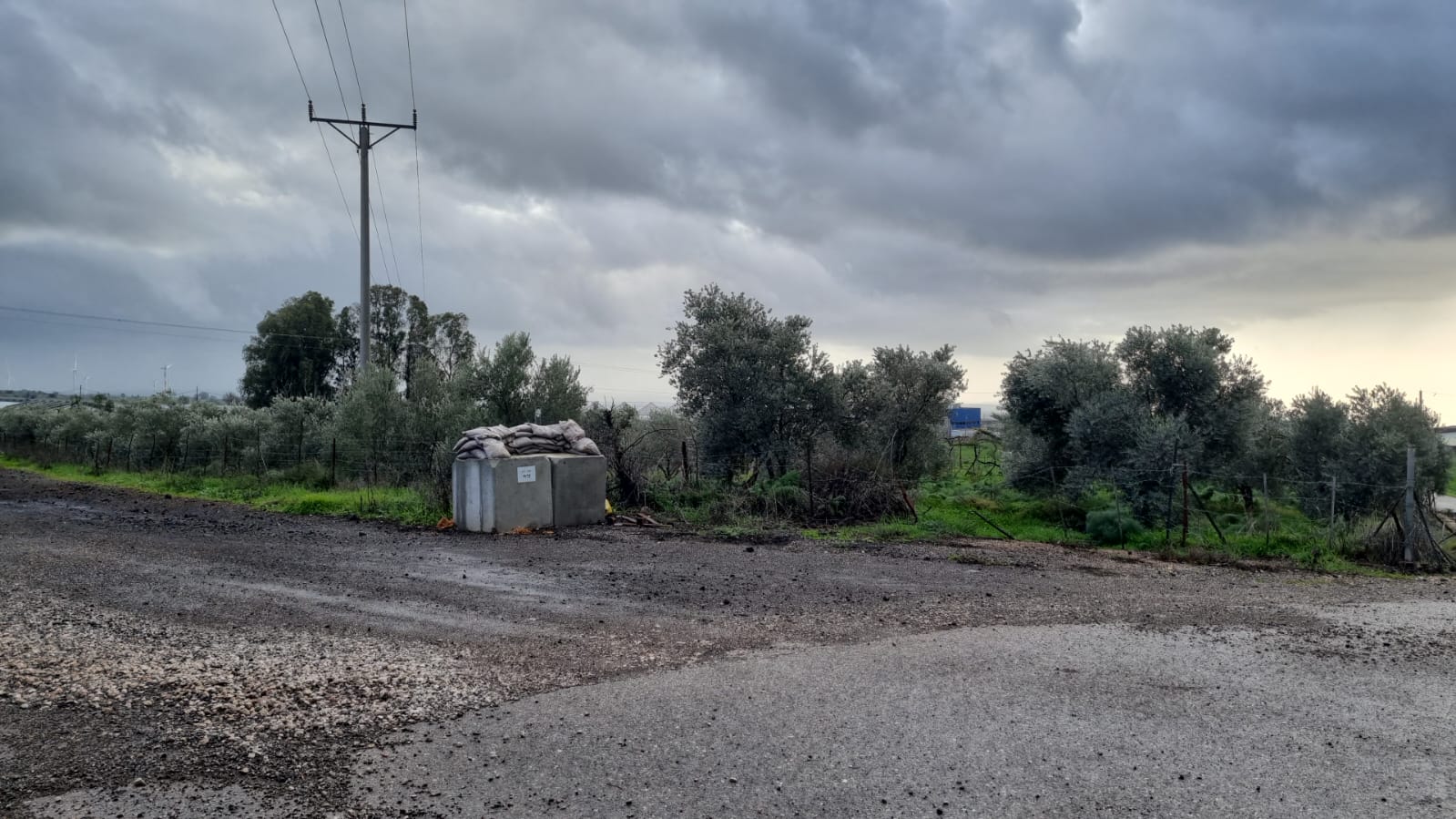 עמדת לחימה ביישוב אליעד. צילום: דותן יוסף